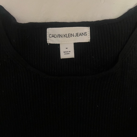 Black Cropped Calvin Klein Sweater - Picture 4 of 4